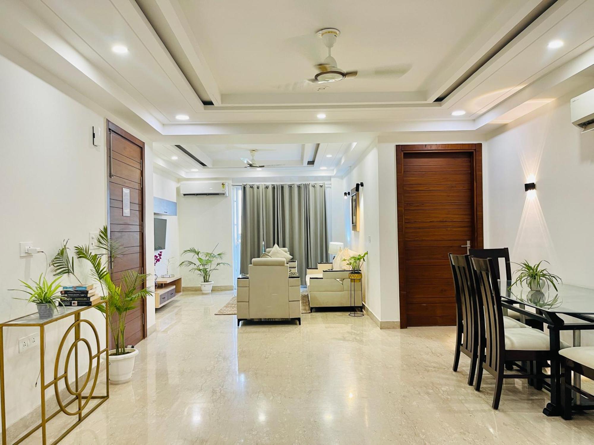 Bedchambers Serviced Apartments, Ardee City Гургаон Экстерьер фото